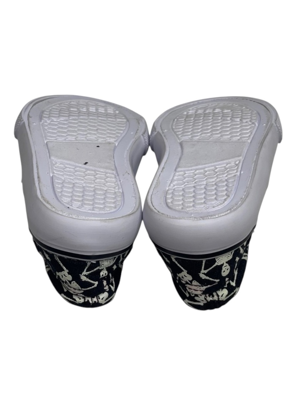 new Tommy Bahama ☠︎︎ Skeleton Print Slip On Sneakers ☠︎︎ Glow in the Dark ☠︎︎ 5 - Picture 13 of 16